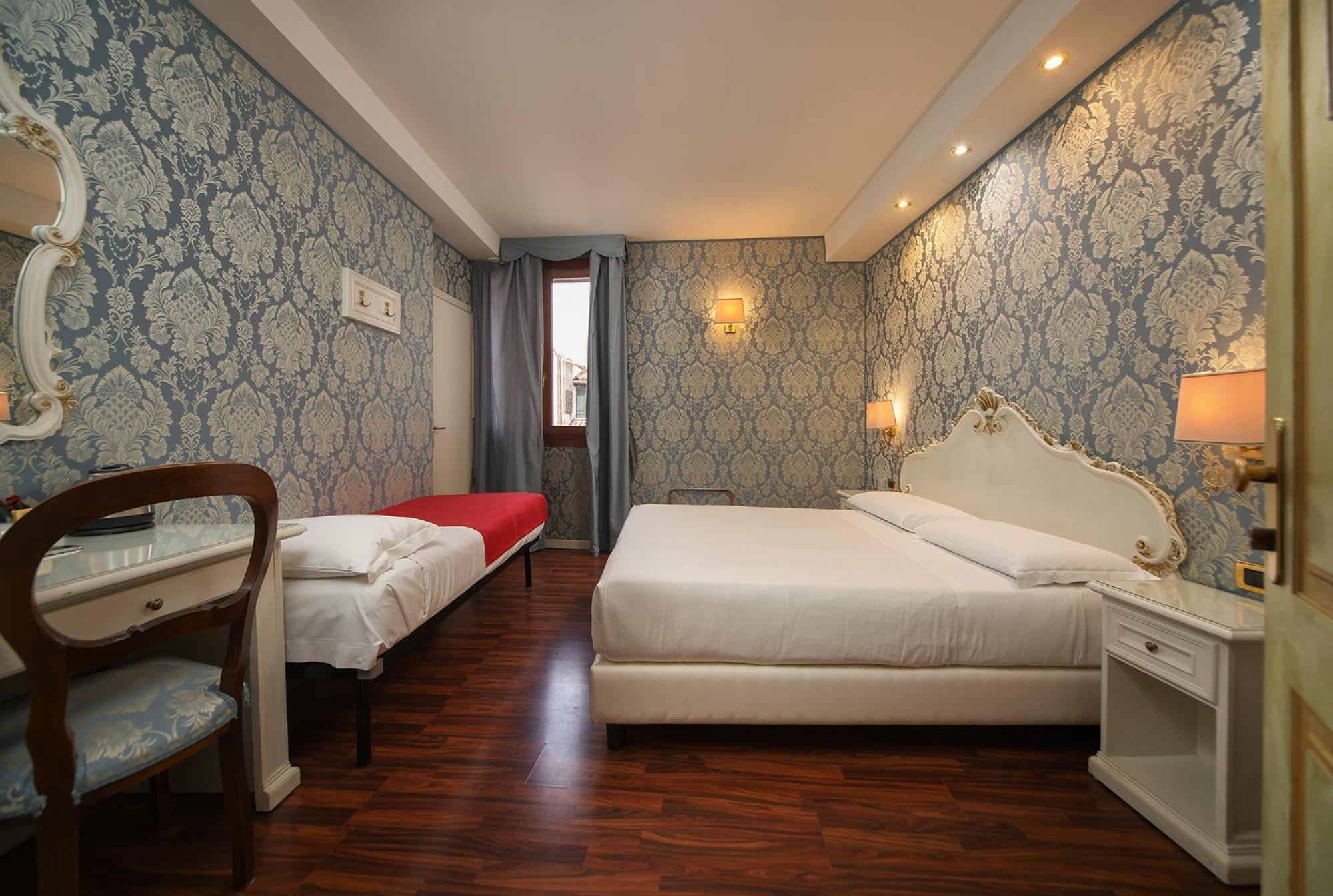 Gasthuis Antica 3*