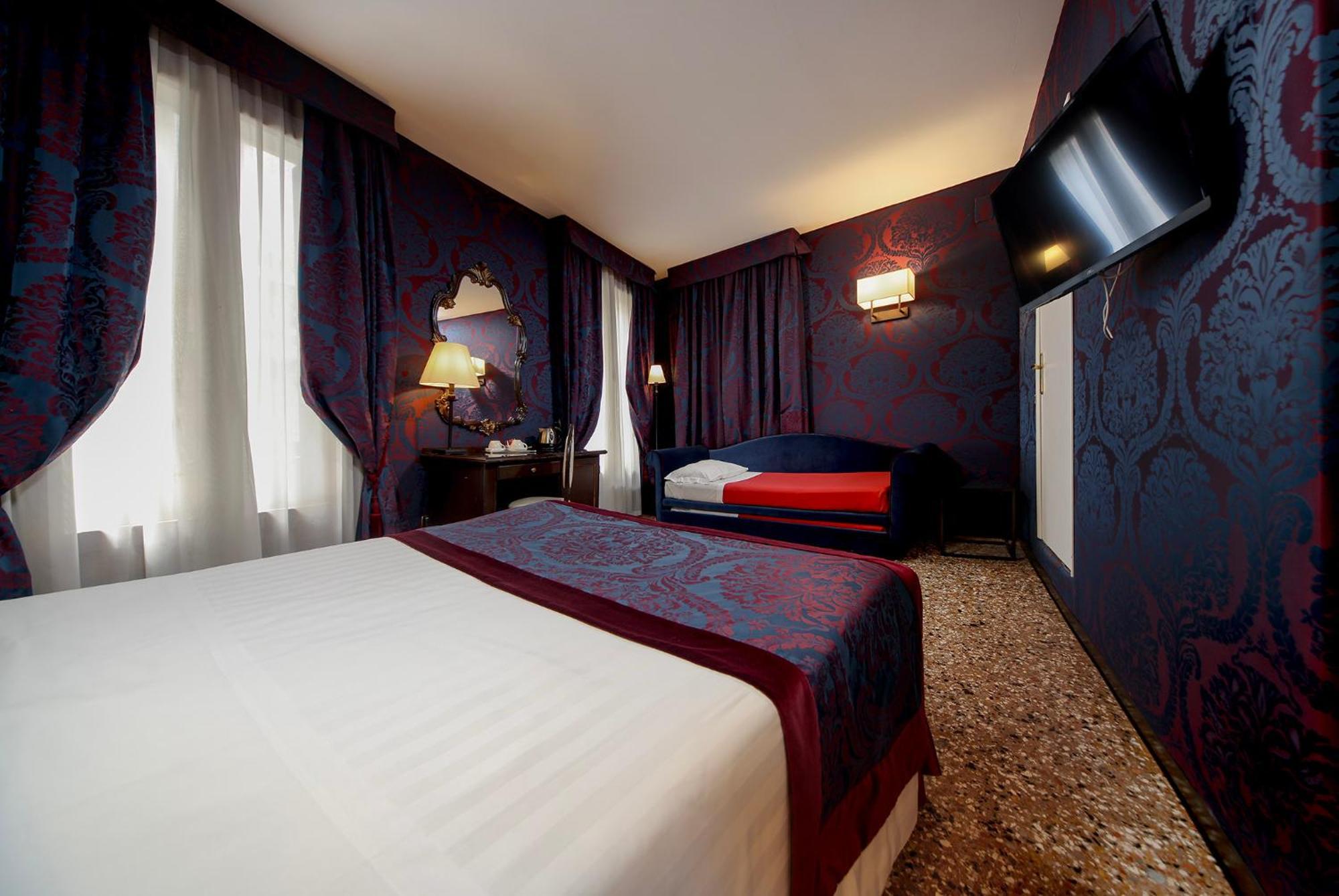 Gasthuis Antica 3*
